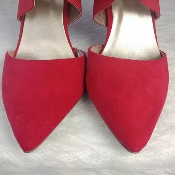Qupid Strappy Heels Size 6 Red 4 inch heel Suede - Picture 2 of 7